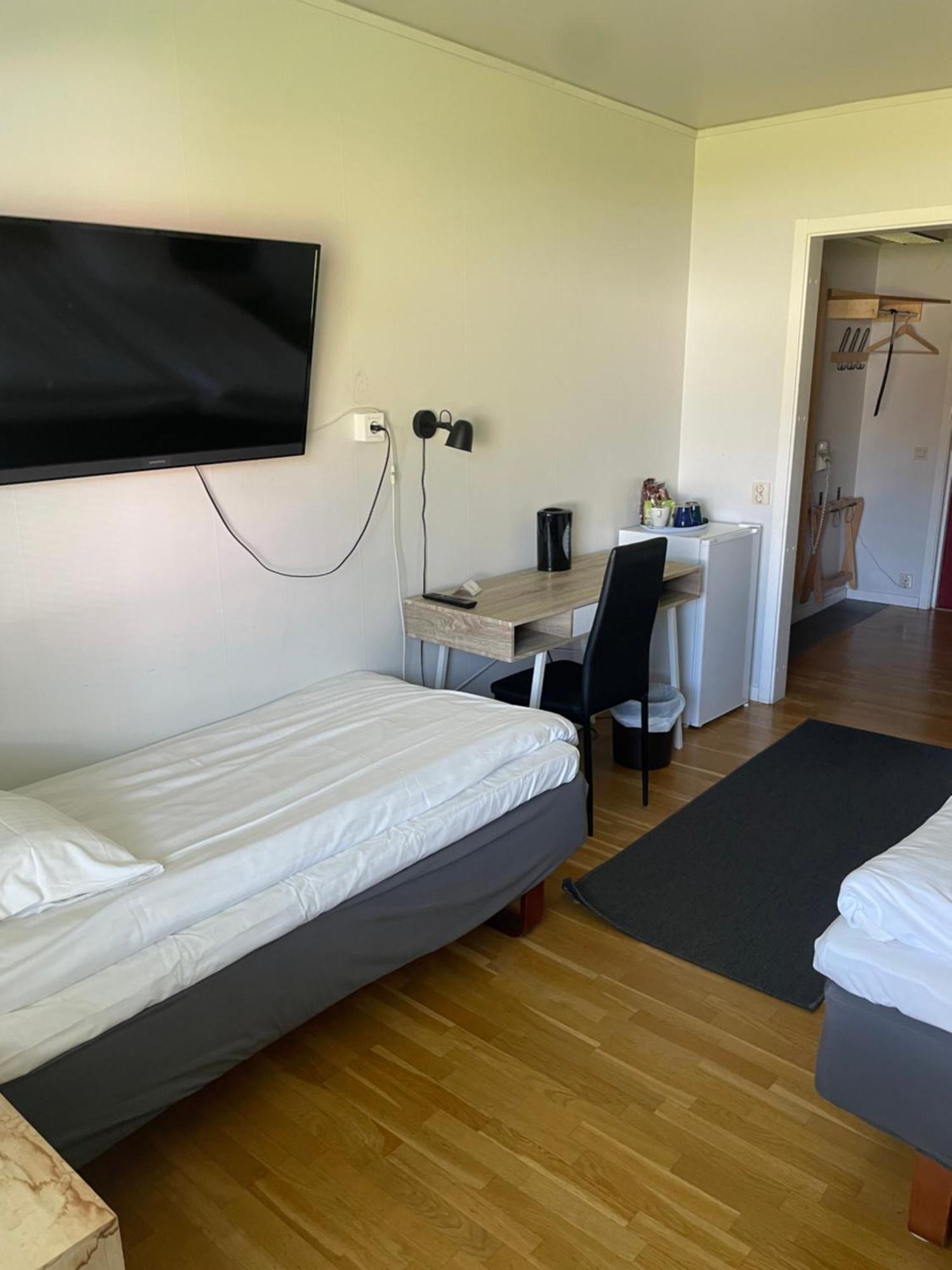 Hotell Smedjan Паяла Экстерьер фото